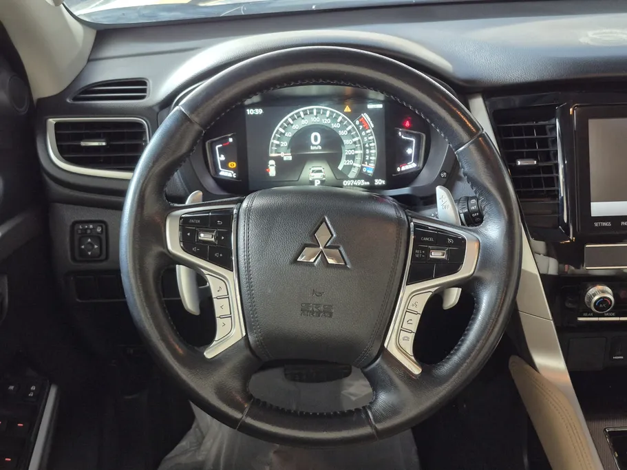 ميتسوبيشي  مونتيرو سبورت GLS-LL 2022 