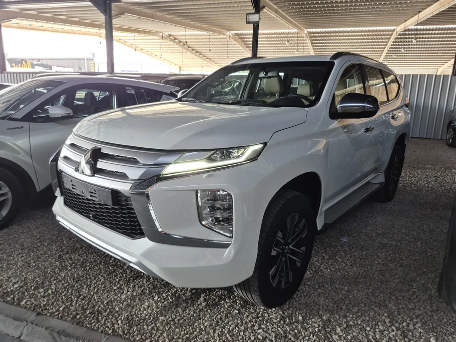 ميتسوبيشي  مونتيرو سبورت GLS-ML 2022 