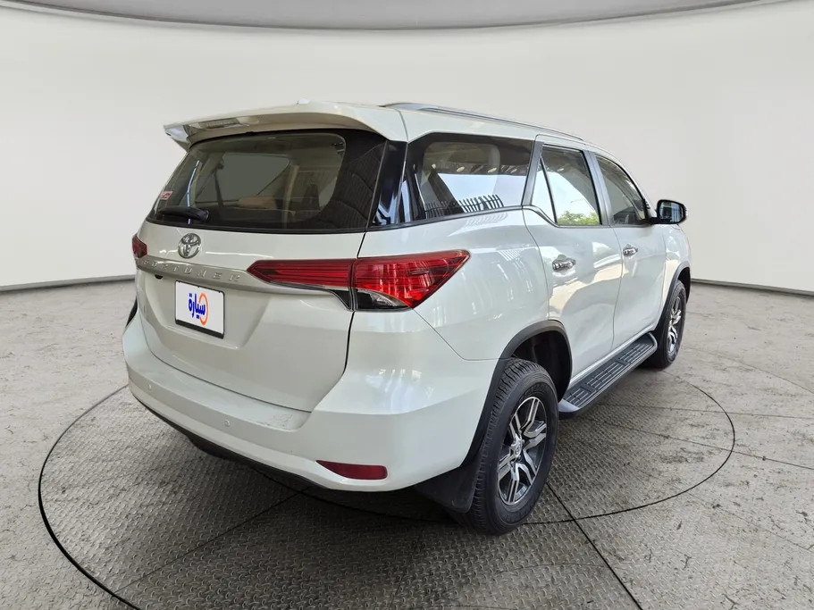 2022 Toyota Fortuner GX 