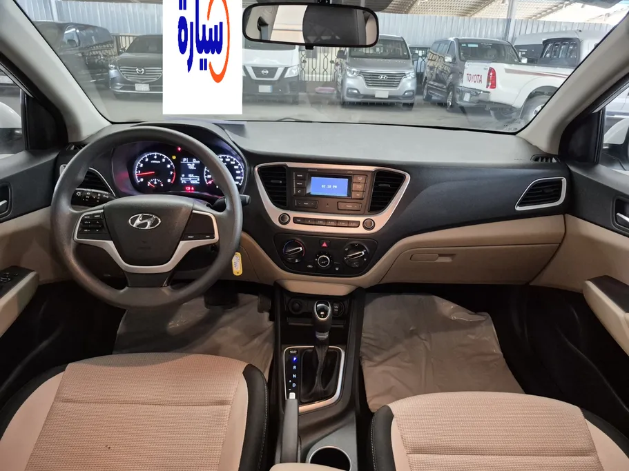 2023 Hyundai Accent Smart 