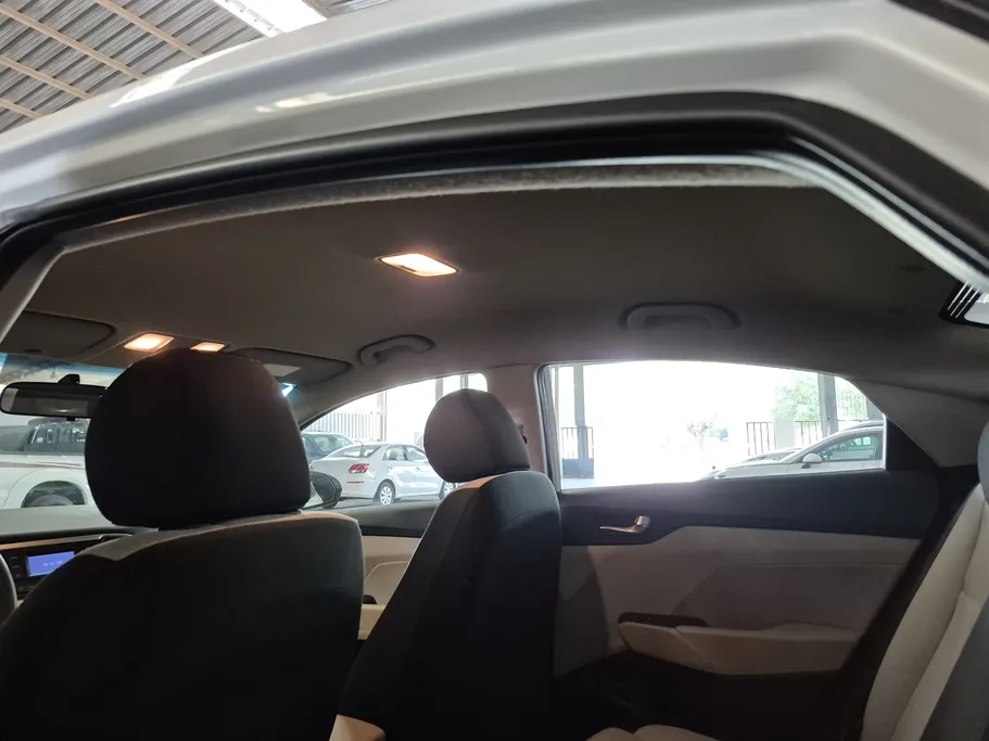 2023 Hyundai Accent Smart 