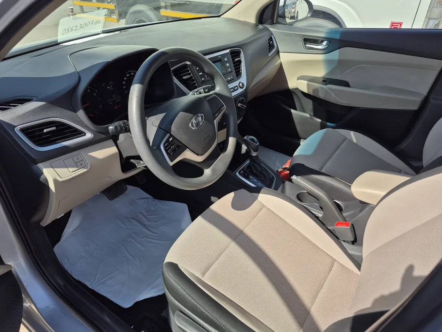 2023 Hyundai Accent Smart 