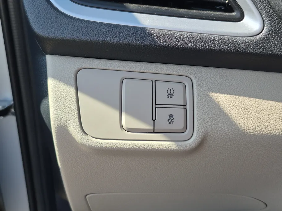 2023 Hyundai Accent Smart 