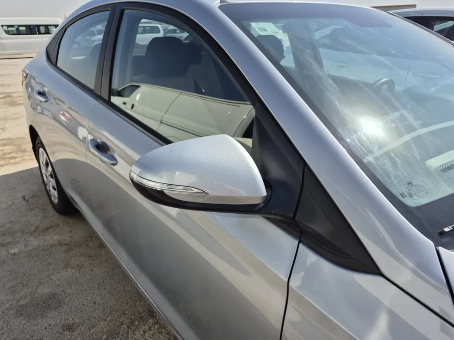 2023 Hyundai Accent Smart 