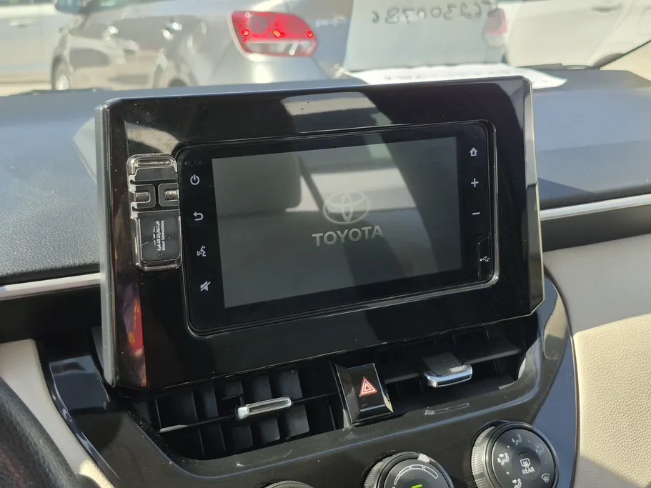 تويوتا كورولا XLI 2022 