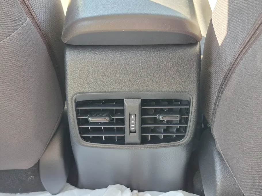 تويوتا كورولا XLI 2022 