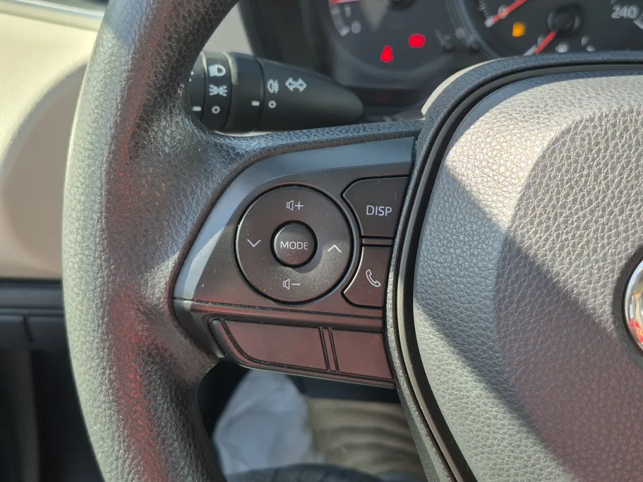 تويوتا كورولا XLI 2022 