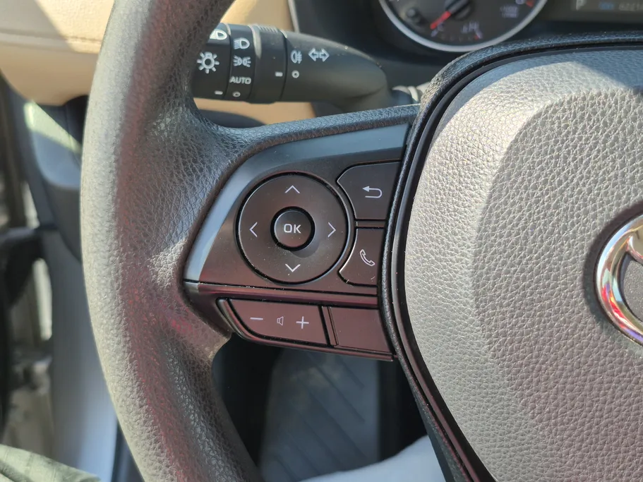 تويوتا راف فور LE 2019 