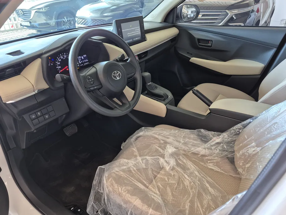 تويوتا يارس Y 2024 