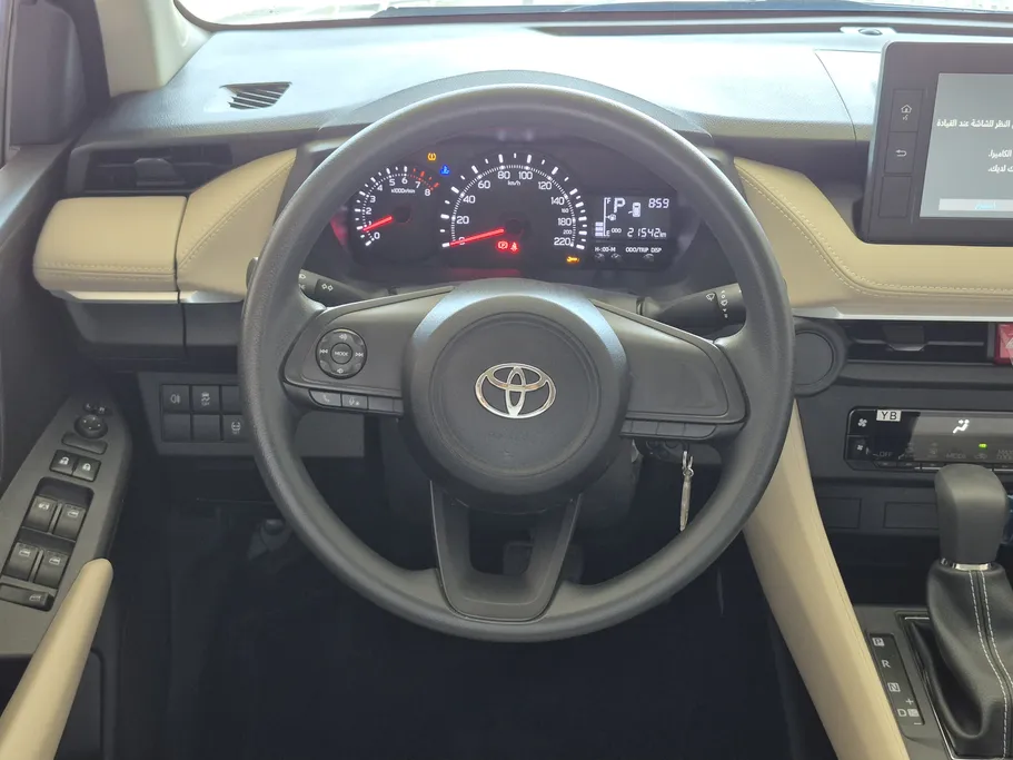 تويوتا يارس Y 2024 