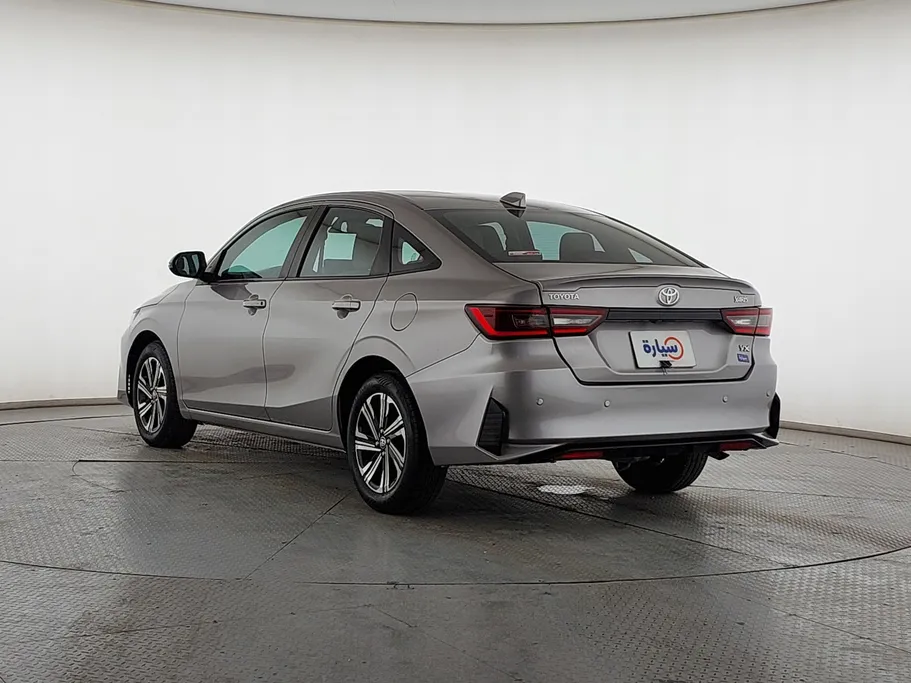 2024 Toyota Yaris  YX 