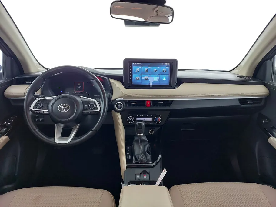 2024 Toyota Yaris  YX 