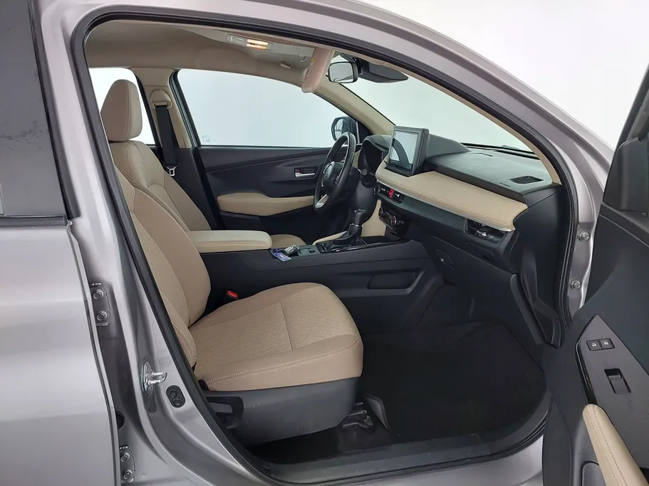 2024 Toyota Yaris  YX 