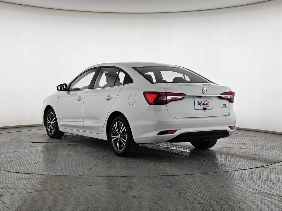 2023 MG 5 LUX