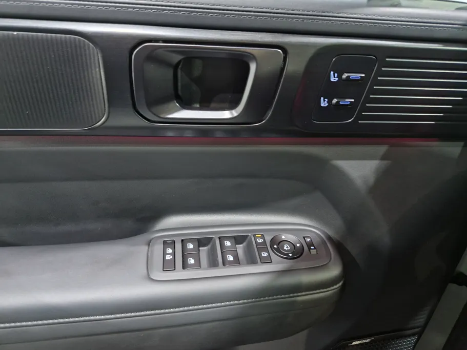 هيونداي سنتافي كاليجرافي 2024