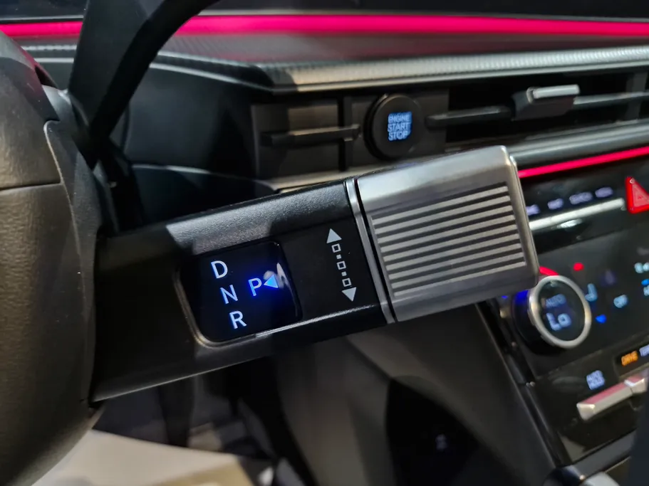 هيونداي سنتافي كاليجرافي 2024