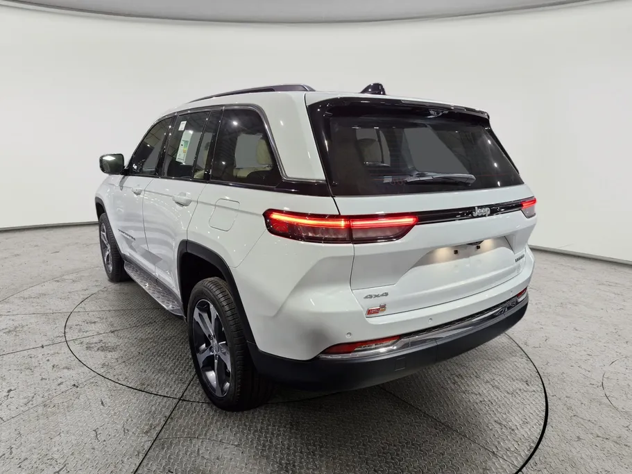 2024 Jeep Grand Cherokee ليمتد