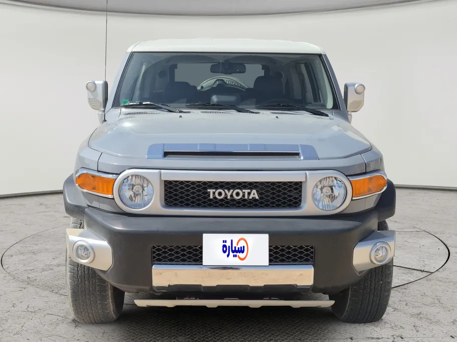تويوتا اف جي FJ Cruiser 2022 