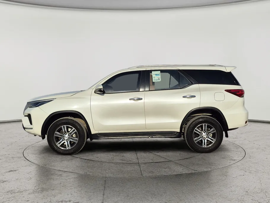 2021 Toyota Fortuner GX2 4x4