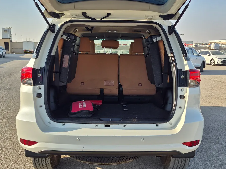 2021 Toyota Fortuner GX2 4x4