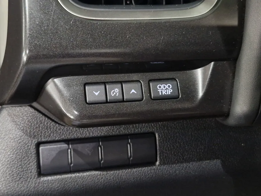 لكزس UX 200 AA Elegant 2021