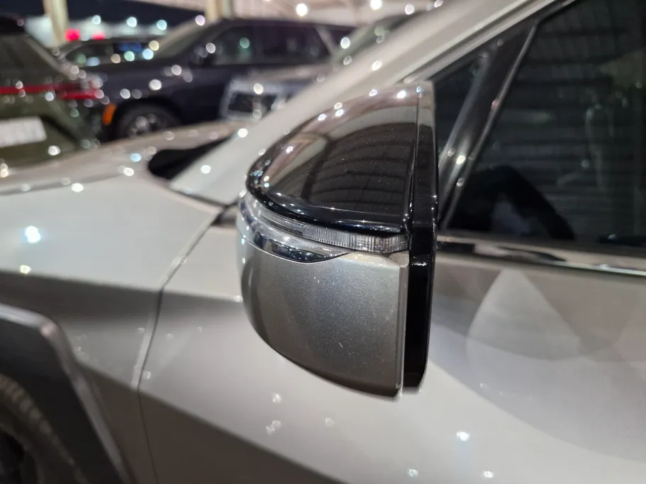 لكزس UX 200 AA Elegant 2021