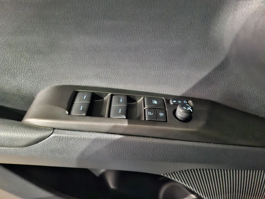 2025 Toyota Camry  E