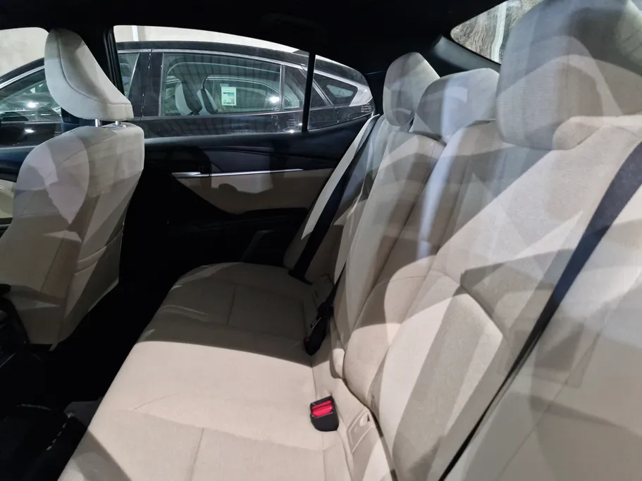 2025 Toyota Camry  E