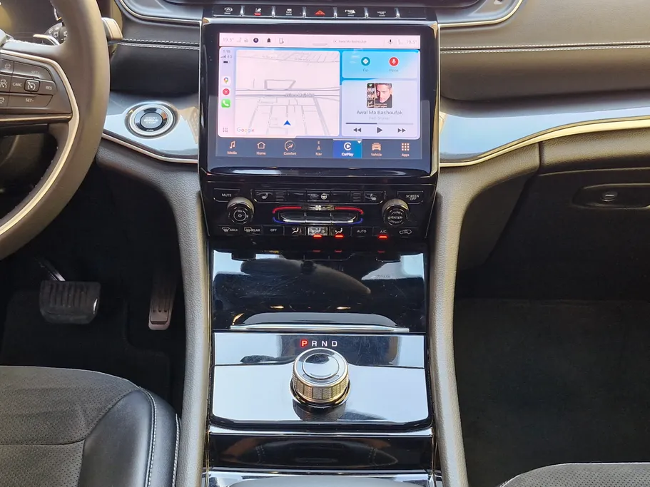 جيب جراند شيروكي L 2023