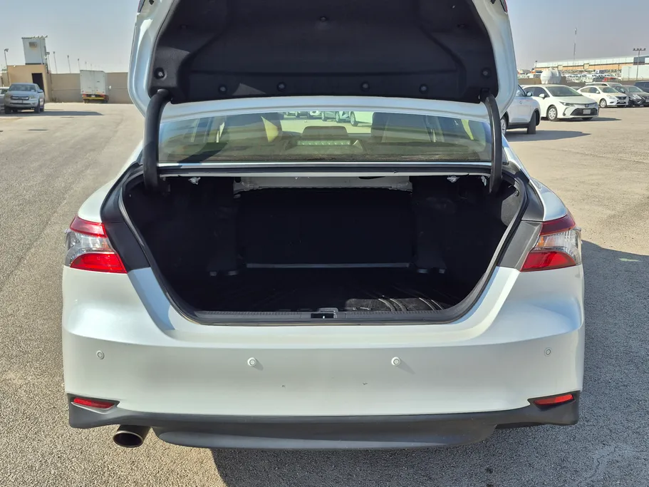 2024 Toyota Camry  LE HEV