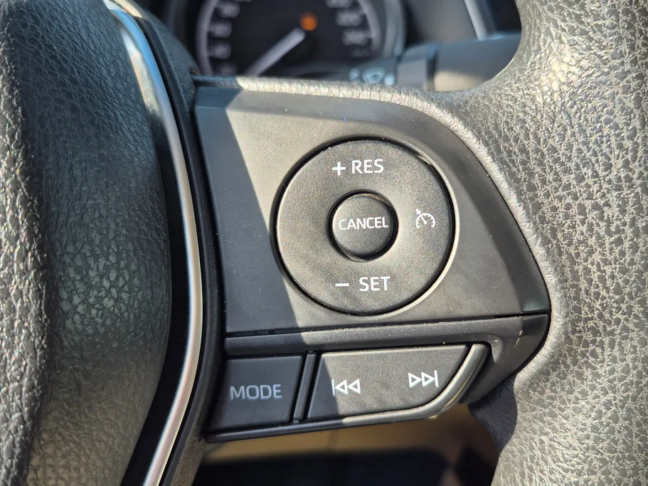 2024 Toyota Camry  LE HEV
