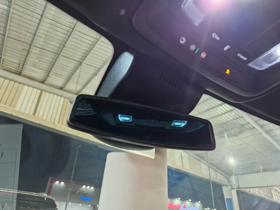 جي إم سي  سييرا AT4 2025