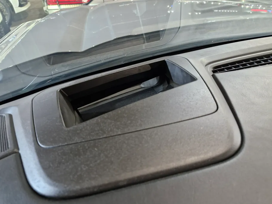 جي إم سي  سييرا AT4 2025