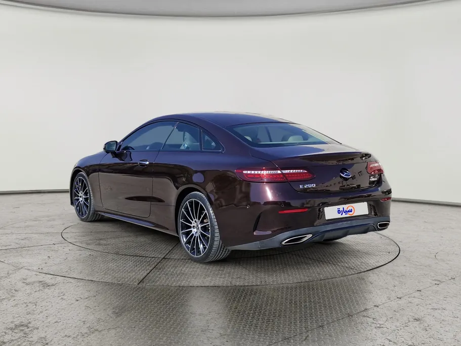 2022 Mercedes E 200