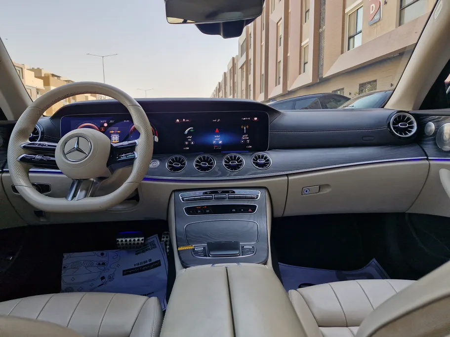 2022 Mercedes E 200