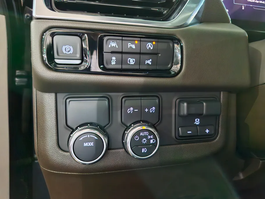 جي إم سي  يوكن اليفيشن 2025