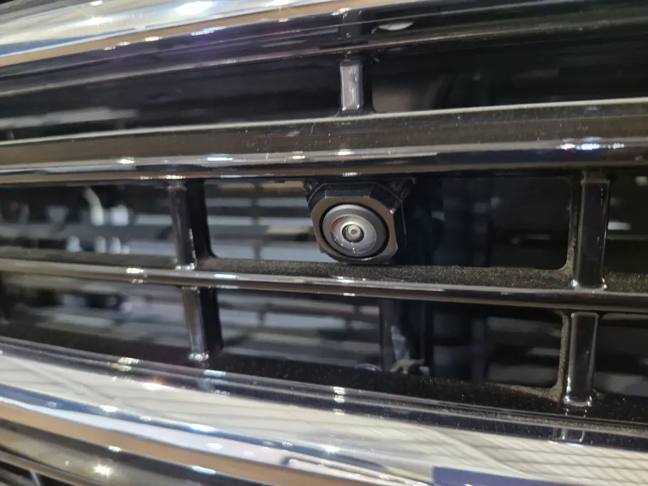 جي إم سي  يوكن اليفيشن 2025