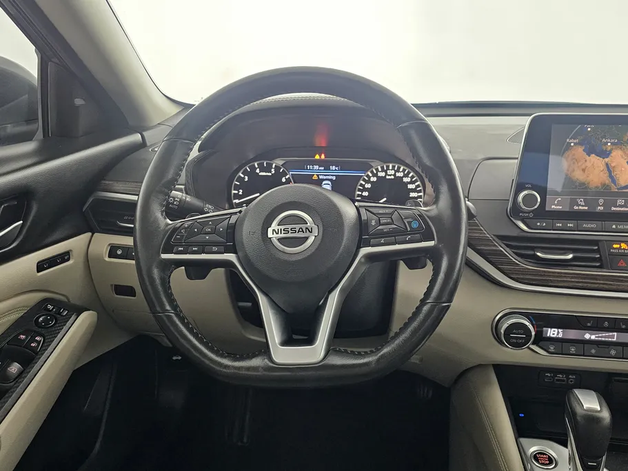 2022 Nissan Altima SL 