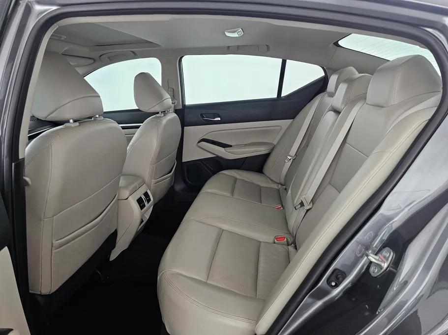 2022 Nissan Altima SL 