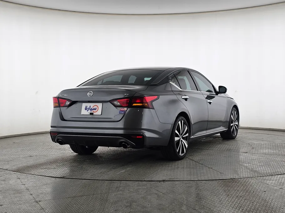 2022 Nissan Altima SL 