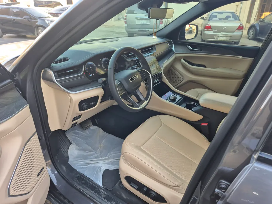 2023 Jeep Grand Cherokee ليمتد