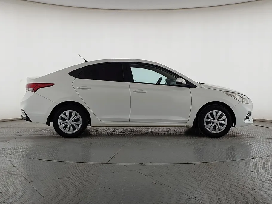 2020 Hyundai Accent GL