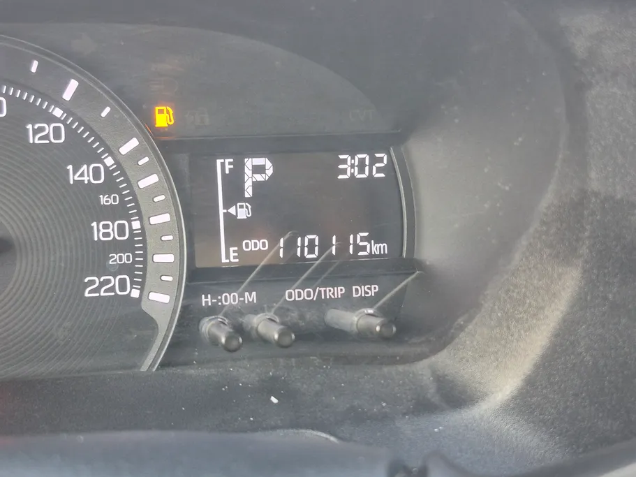 2023 Toyota Yaris  Y