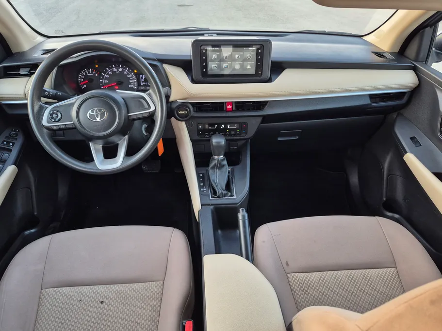 2023 Toyota Yaris  Y