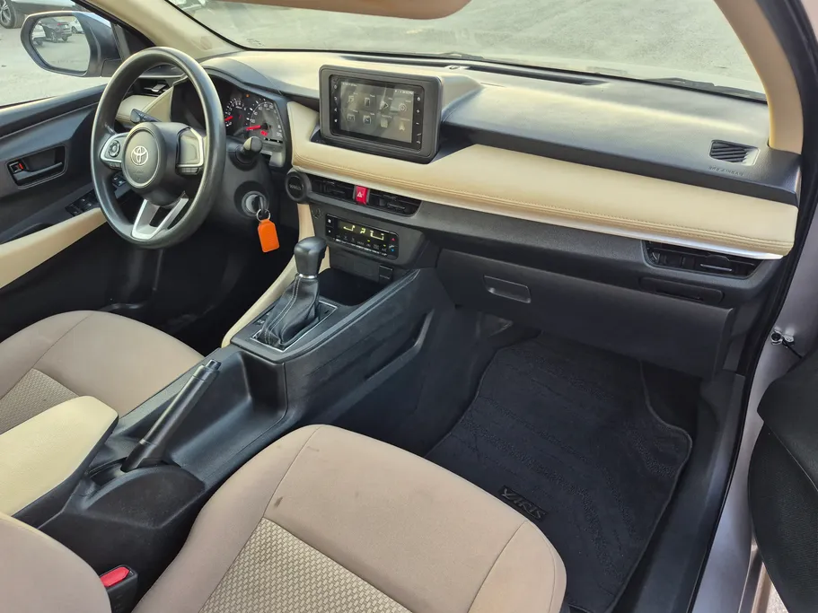 2023 Toyota Yaris  Y