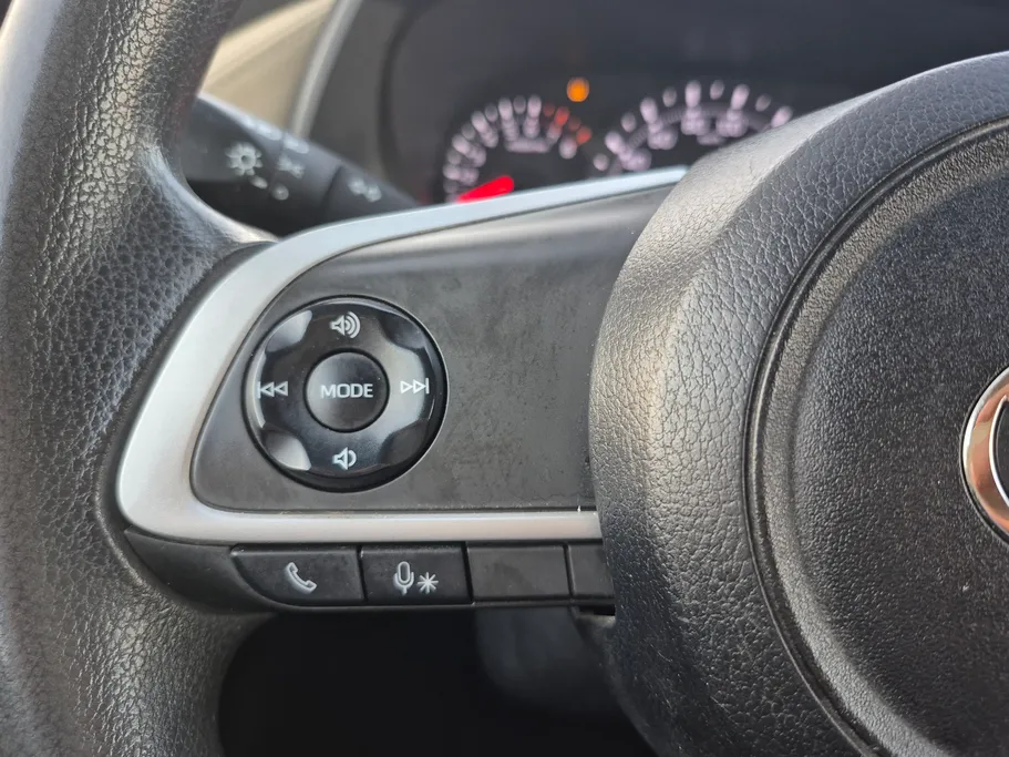 2023 Toyota Yaris  Y
