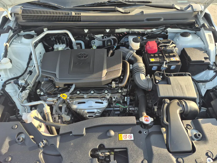 2024 Toyota Yaris  Y