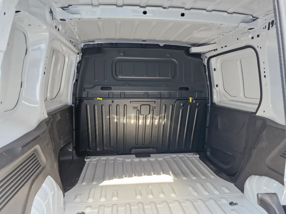2025 Peugeot Partner Short van