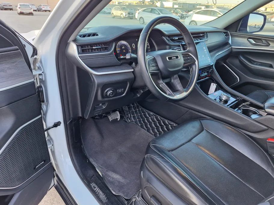 2021 Jeep Grand Cherokee ليمتد 