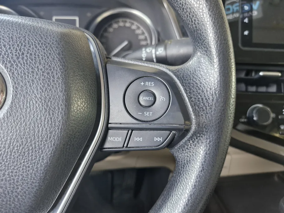 2023 Toyota Camry  LE 